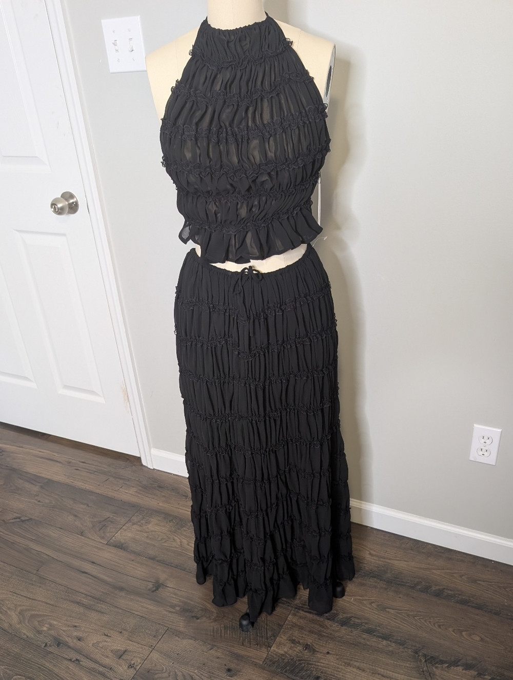 Mable Black Smocked Halter Crop Top & Maxi Skirt Set Size Medium - Picture 1 of 10
